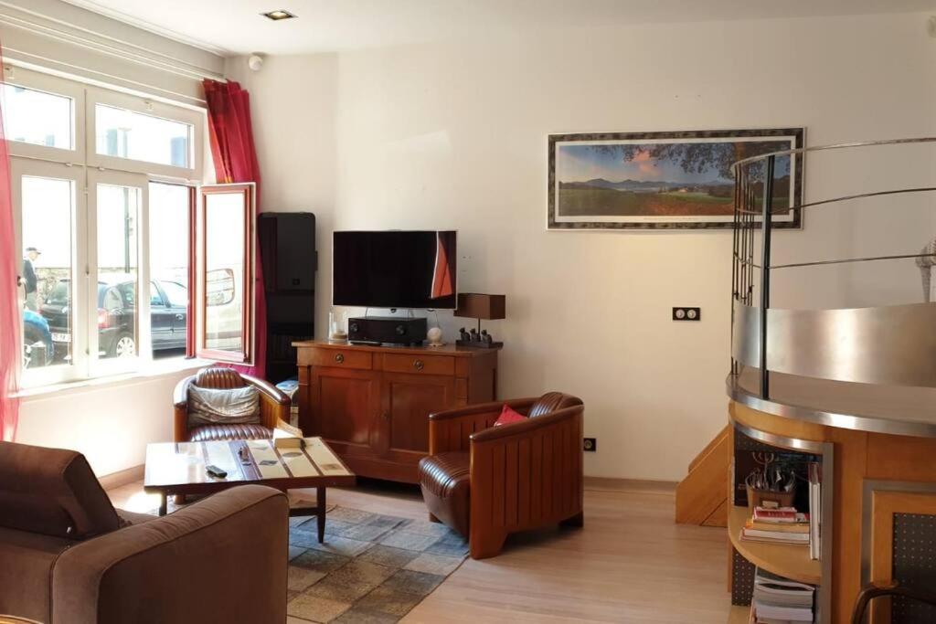 Loft Au Centre Ville, Calme, 200M De La Plage Сен-Жан-де-Люз Экстерьер фото
